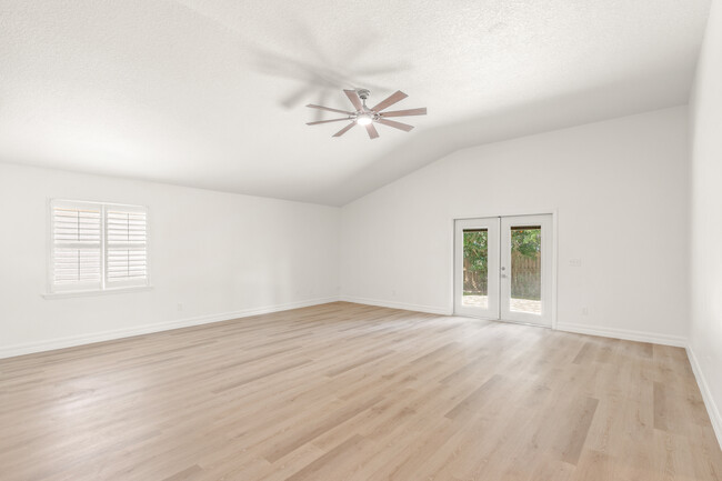 Building Photo - 137 Patrick Mill Cir