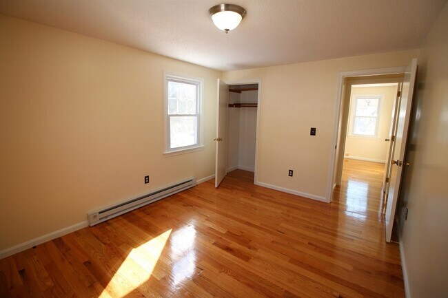 Building Photo - 90 Franklin St