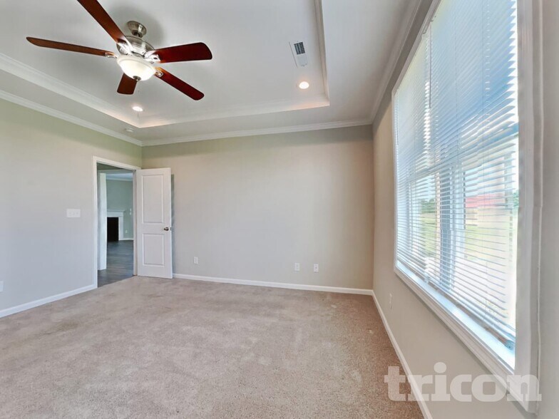 Building Photo - 65 Fish Whistle Ct