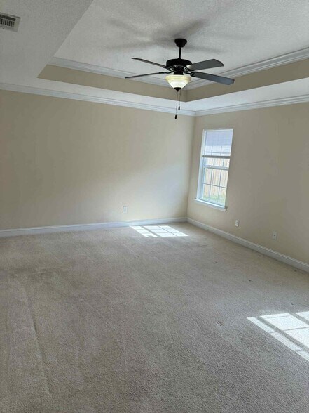 Spacious Master bedroom - 210 Guyett Ave