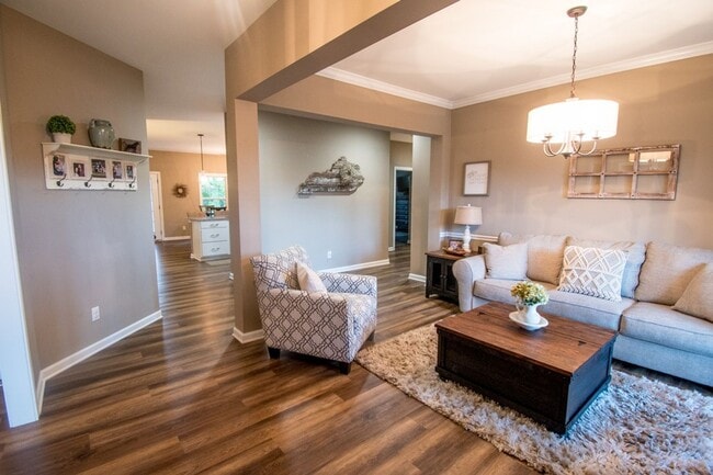 Building Photo - Fall in Love with this home!!!