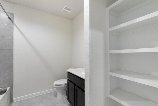 Building Photo - 3518 Sicily Island Ln