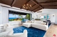 Building Photo - 10 Sea Glass