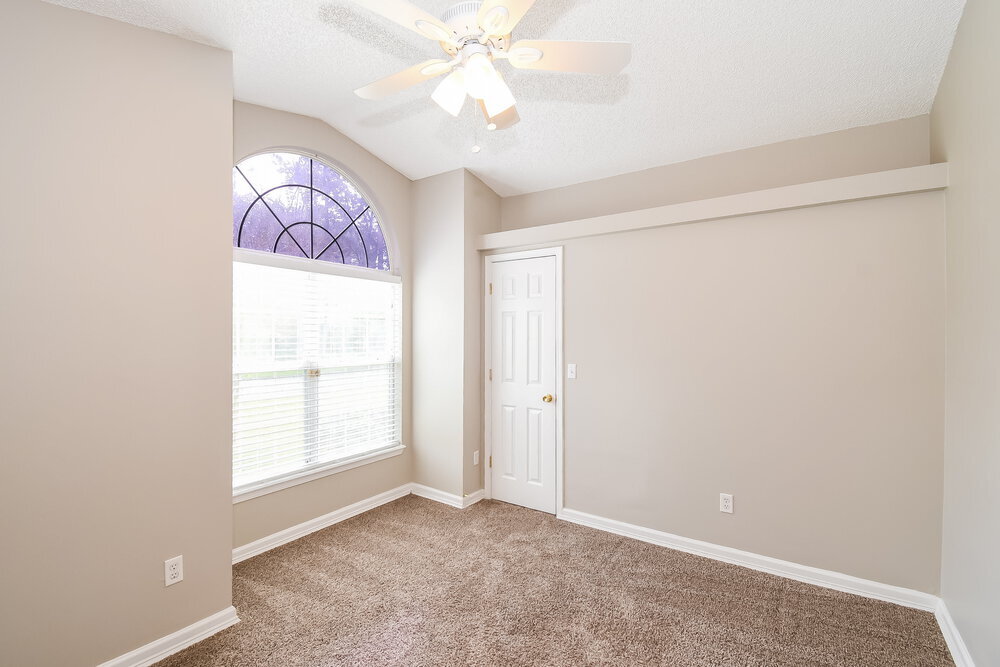 Building Photo - 542 Lewis Morris St