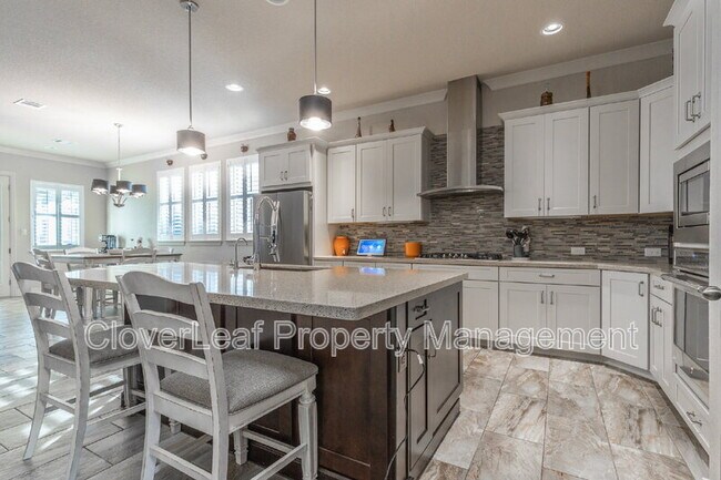Building Photo - 25744 Two Springs