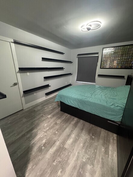 Building Photo - 8400 SW 133rd Avenue Rd