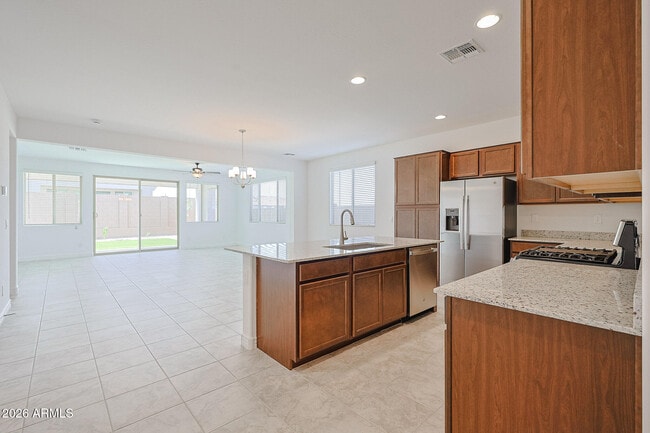 Building Photo - 14746 W Smoketree Dr