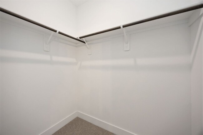 Building Photo - 1466 Ferguson Way