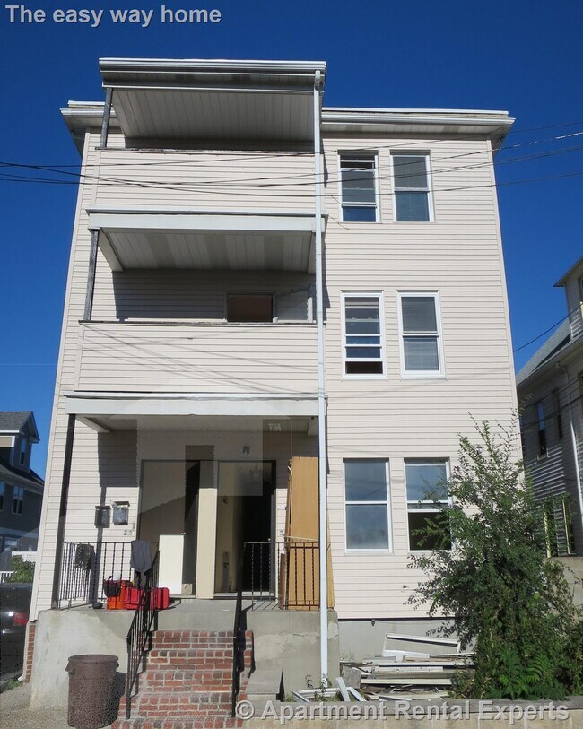 Building Photo - 21 Weitz St