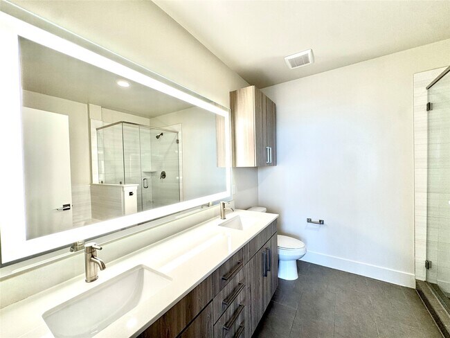 Building Photo - 3120 Smith St