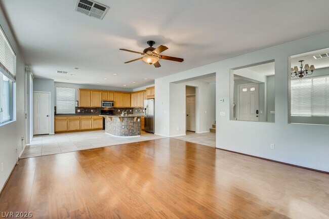 Building Photo - 9294 Eaton Creek Ct