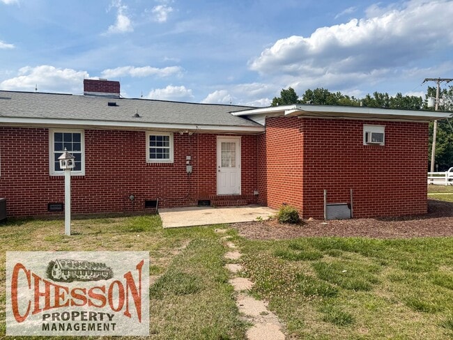 Building Photo - 6127 Highway 42