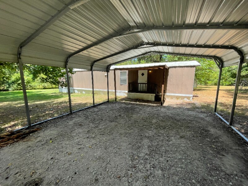 Building Photo - 2 B Harding St