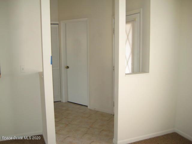 Building Photo - 319 Emerson Dr NW