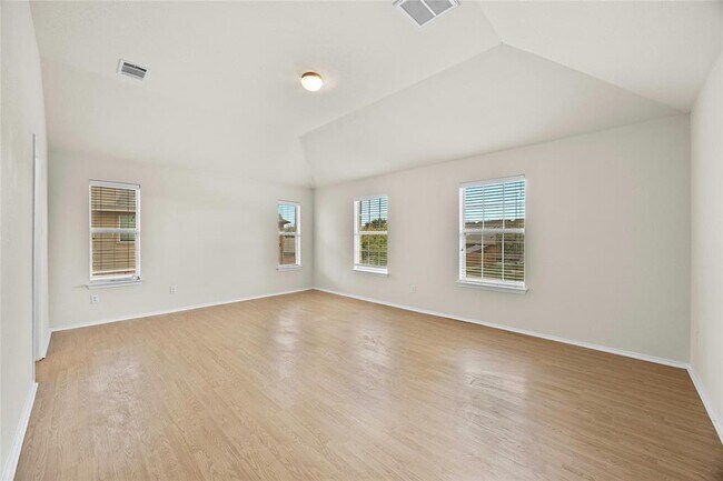 Building Photo - 2101 Rachel Ln