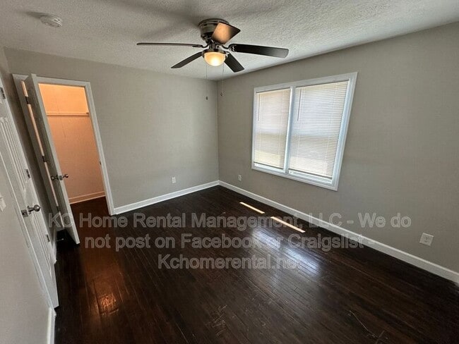 Building Photo - 901 N 16 St