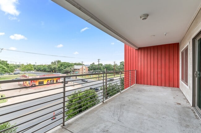 Building Photo - 4361 S Congress Ave