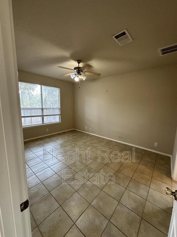 Building Photo - 2616 Gallant Fox Dr