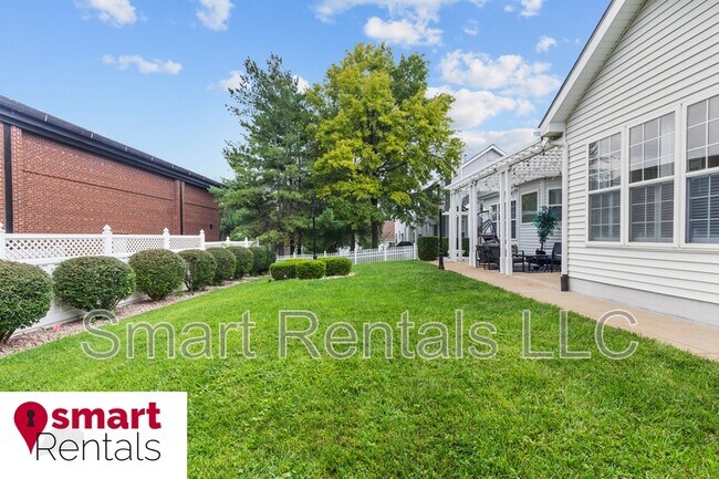 Building Photo - 944 Wellesley Pl Dr