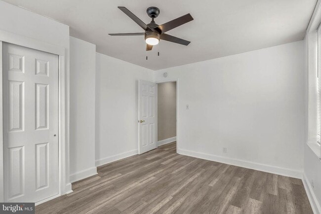 Building Photo - 2440 Carpenter St