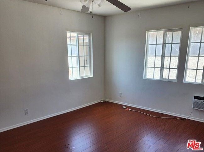 Building Photo - 1708 S Crescent Heights Blvd