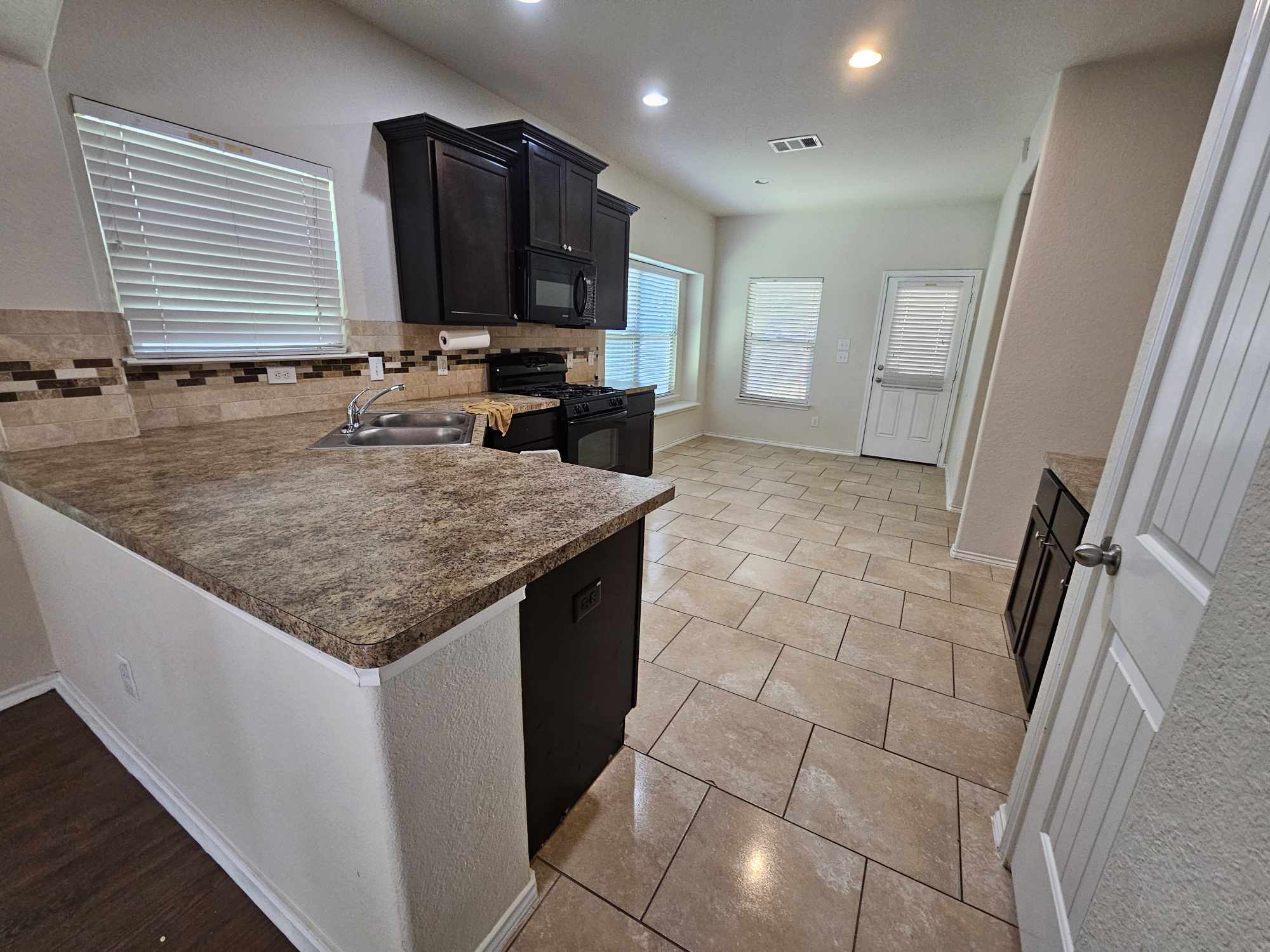 Building Photo - 4302 Stanley Park