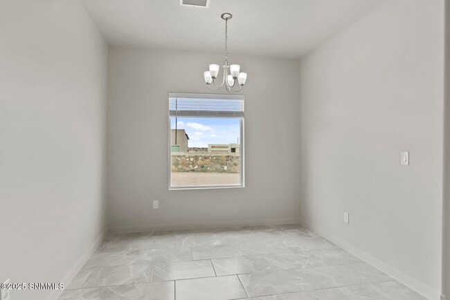 Building Photo - 3684 Springhaven Lp