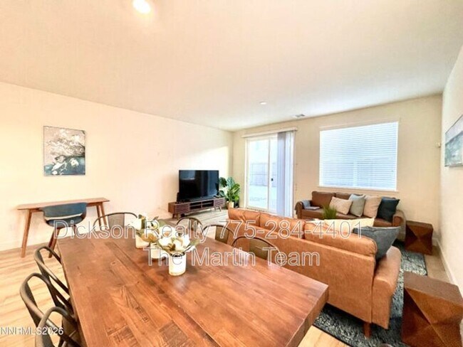 Building Photo - 1993 Zidane Dr