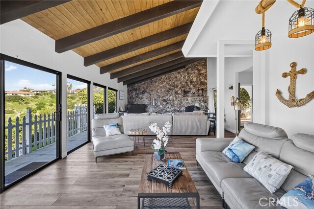 Building Photo - 307 E Avenida Cordoba