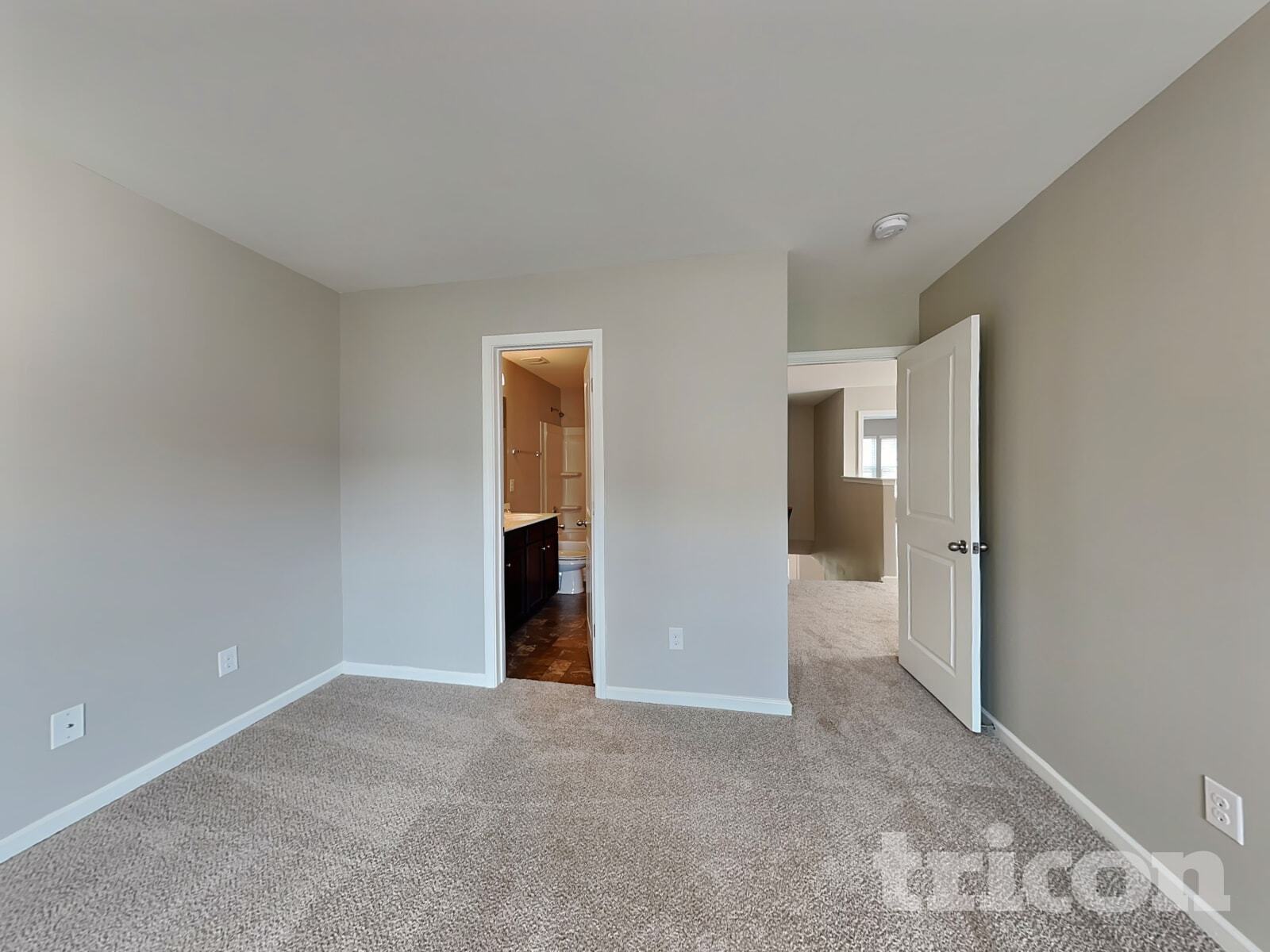 Building Photo - 452 Victory Ln