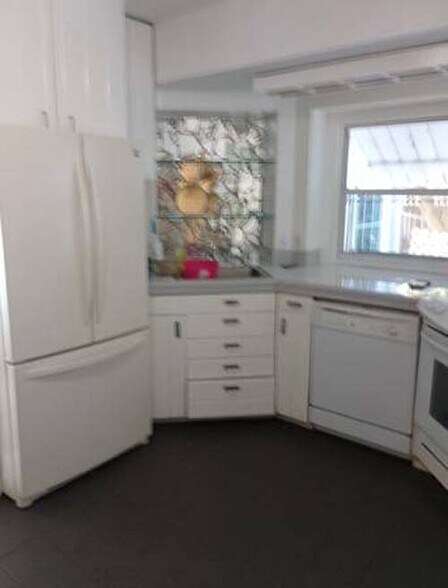 Building Photo - 2831 Wiley St