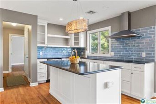 Building Photo - 8348 Pheasant Run