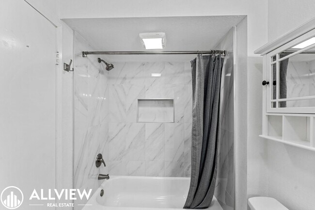 Building Photo - 25652 Rimgate Dr