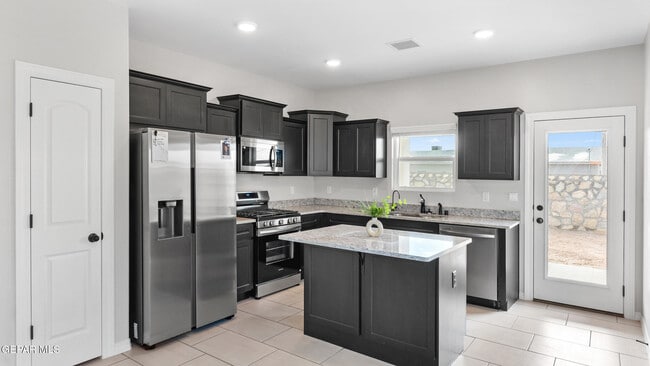 Building Photo - 14904 Concept Ct