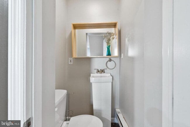 Building Photo - 1836 Memphis St