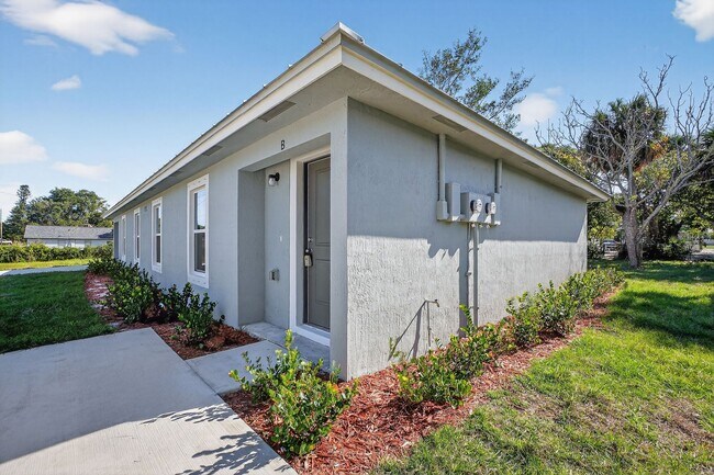 Building Photo - 1115 F Avenue