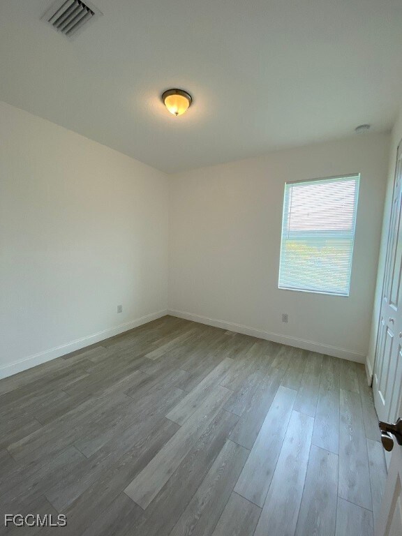 Building Photo - 3423 SW 6th Pl