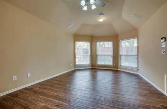 Building Photo - 3400 Dowland Dr