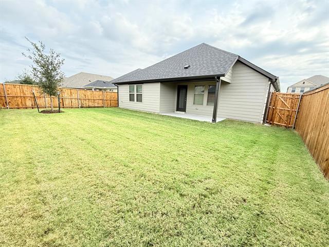 Building Photo - 1000 Rosemary Hl Dr