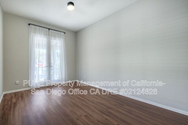 Building Photo - 1428 Heatherwood Ave