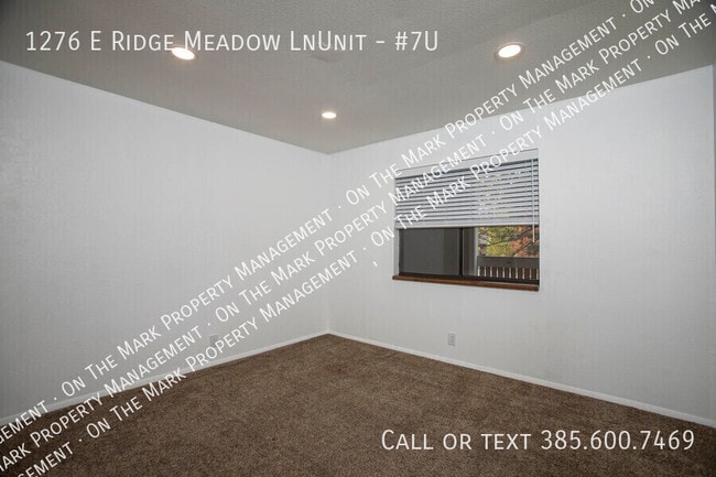 Building Photo - 1276 E Rdg Mdw Ln