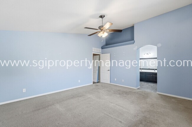 Building Photo - 12148 W Electra Ln