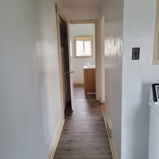 Building Photo - 1326 S Pittsburgh St