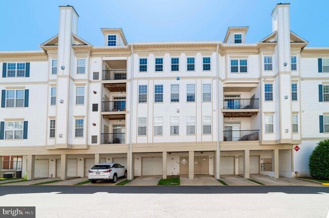 Building Photo - 4191 Lochleven Tr