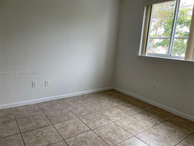 Building Photo - 244 NW 11th Ave