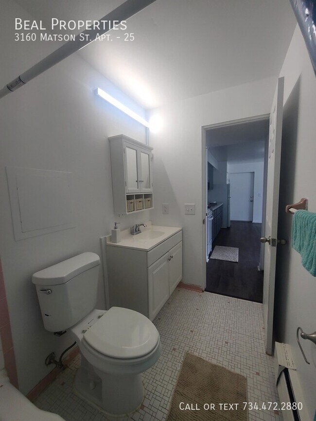 Building Photo - 3160 Matson St