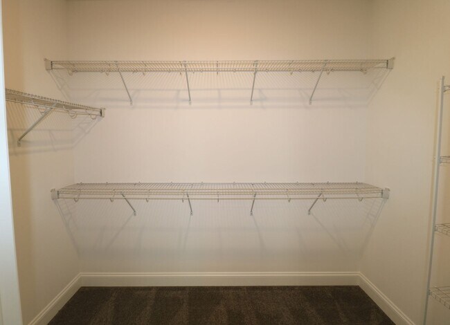 Building Photo - 772 Gibb St