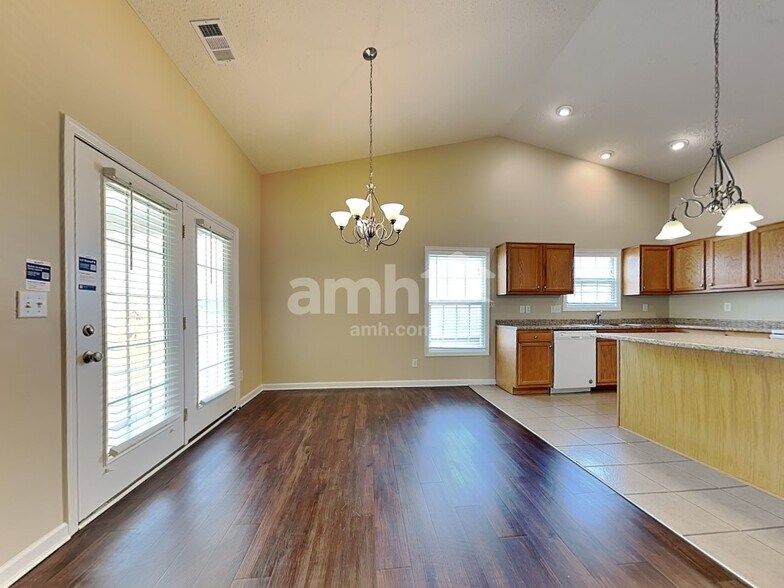 Building Photo - 756 Ginger Ridge Dr
