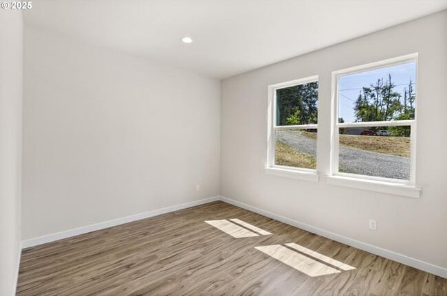 Building Photo - 85152 Winding Way