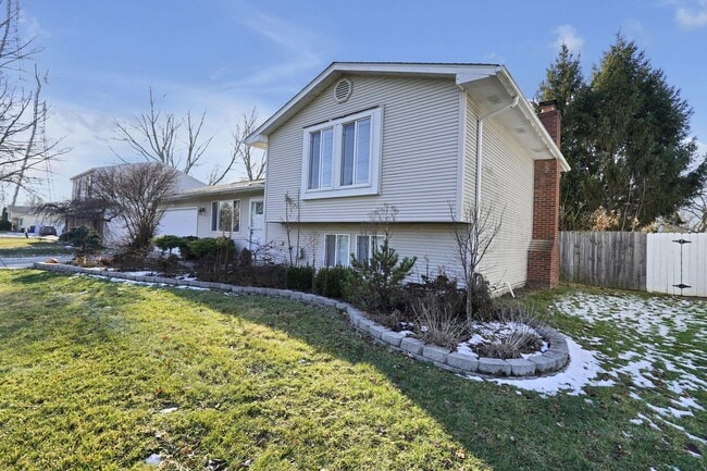 Building Photo - 199 N Spring Rd